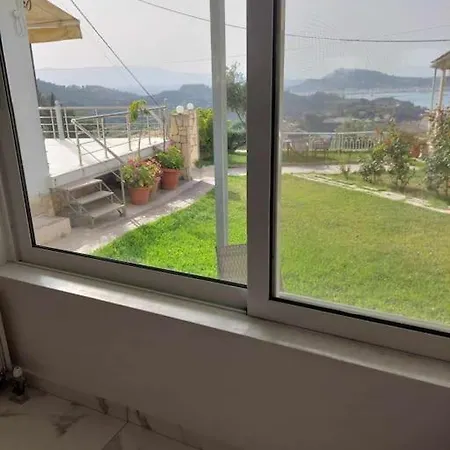 Apartment Baso Hilltop 3 *