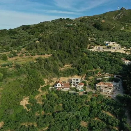 Апартаменты Baso Hilltop 3 *