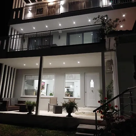 Апартаменты Baso Hilltop 3 *